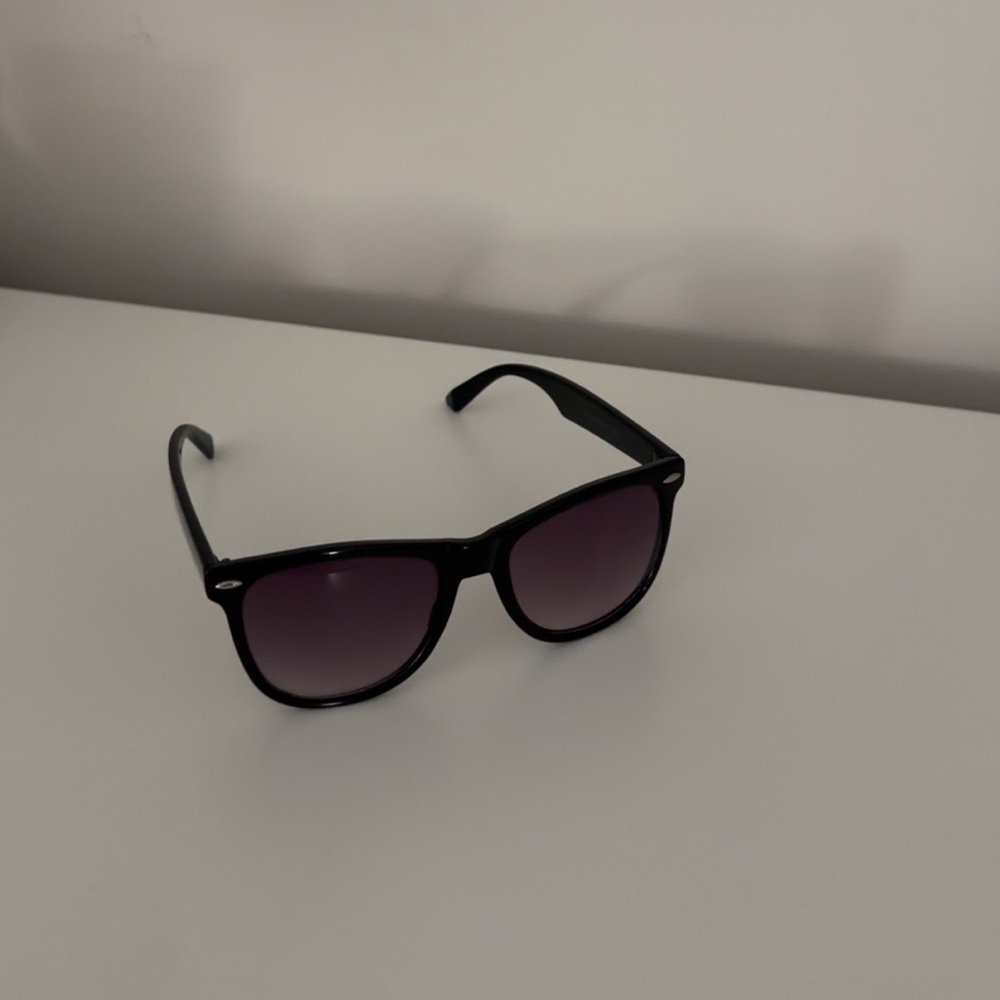 Classic Black Sunglasses